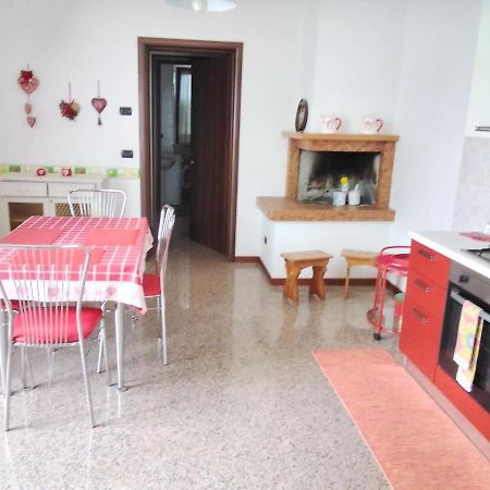 Casa vacanza sapori di campagna Pescantina Esterno foto