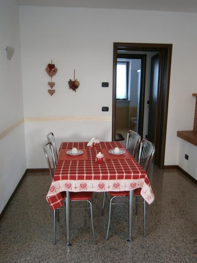 Casa vacanza sapori di campagna Pescantina Esterno foto