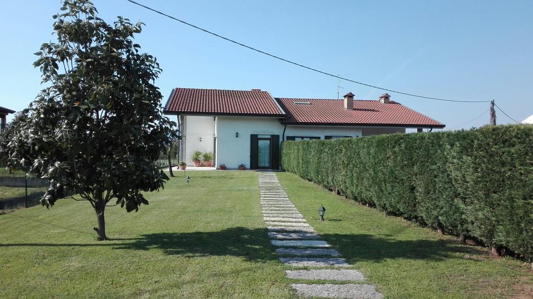 Casa vacanza sapori di campagna Pescantina Esterno foto